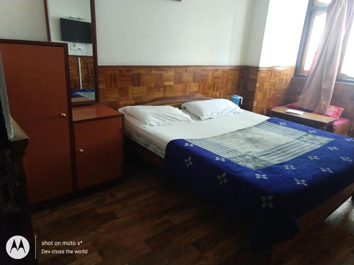 Bon Hotel Crystal Palace Ґанґток Екстер'єр фото