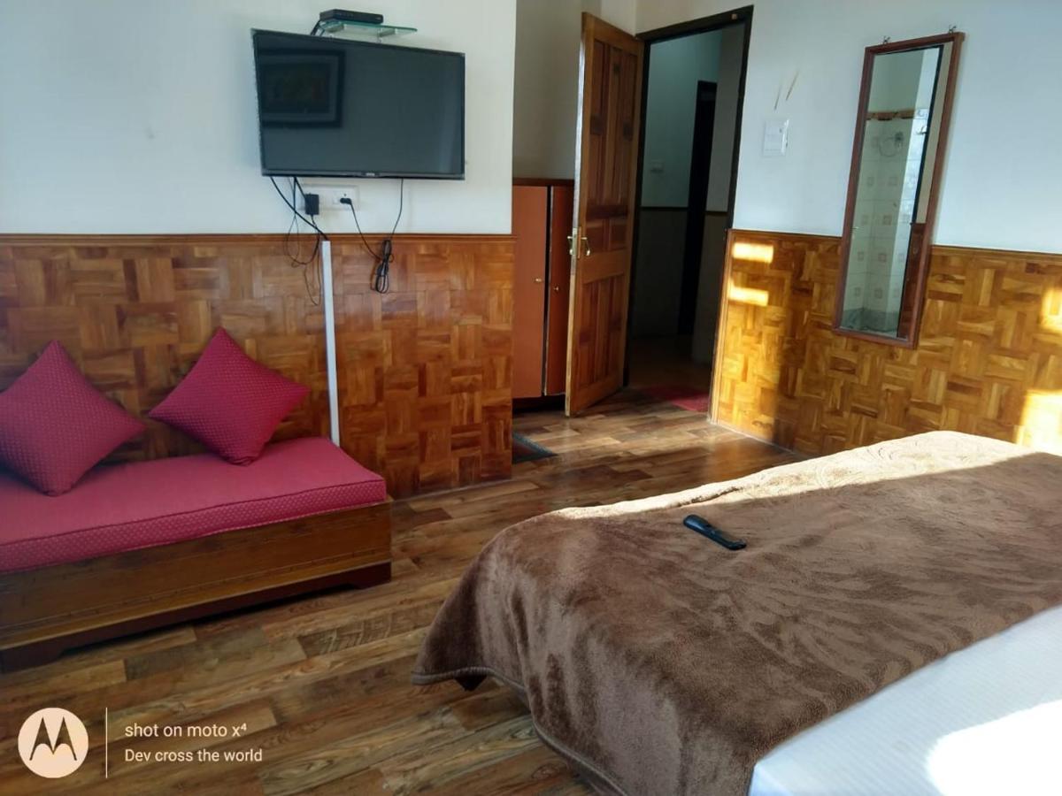 Bon Hotel Crystal Palace Ґанґток Екстер'єр фото